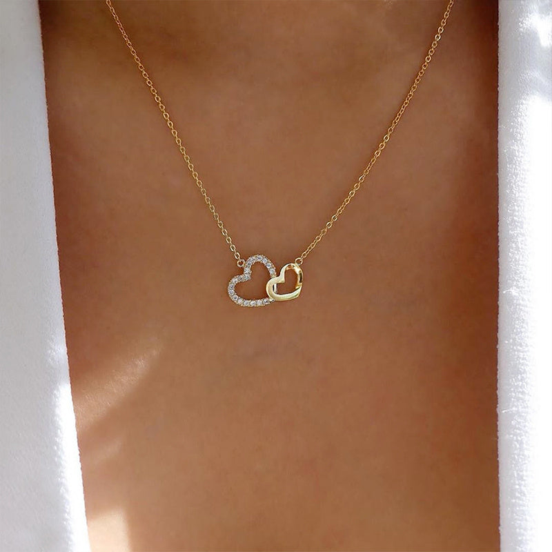 Love Necklace – Double Peach Heart Pendant Clavicle Chain