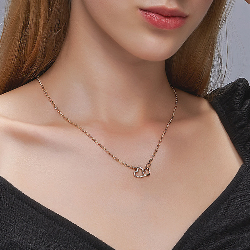 Love Necklace – Double Peach Heart Pendant Clavicle Chain