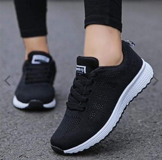 Women’s Sports Sneakers – High-Performance Active Shoes | Glamour in Motion