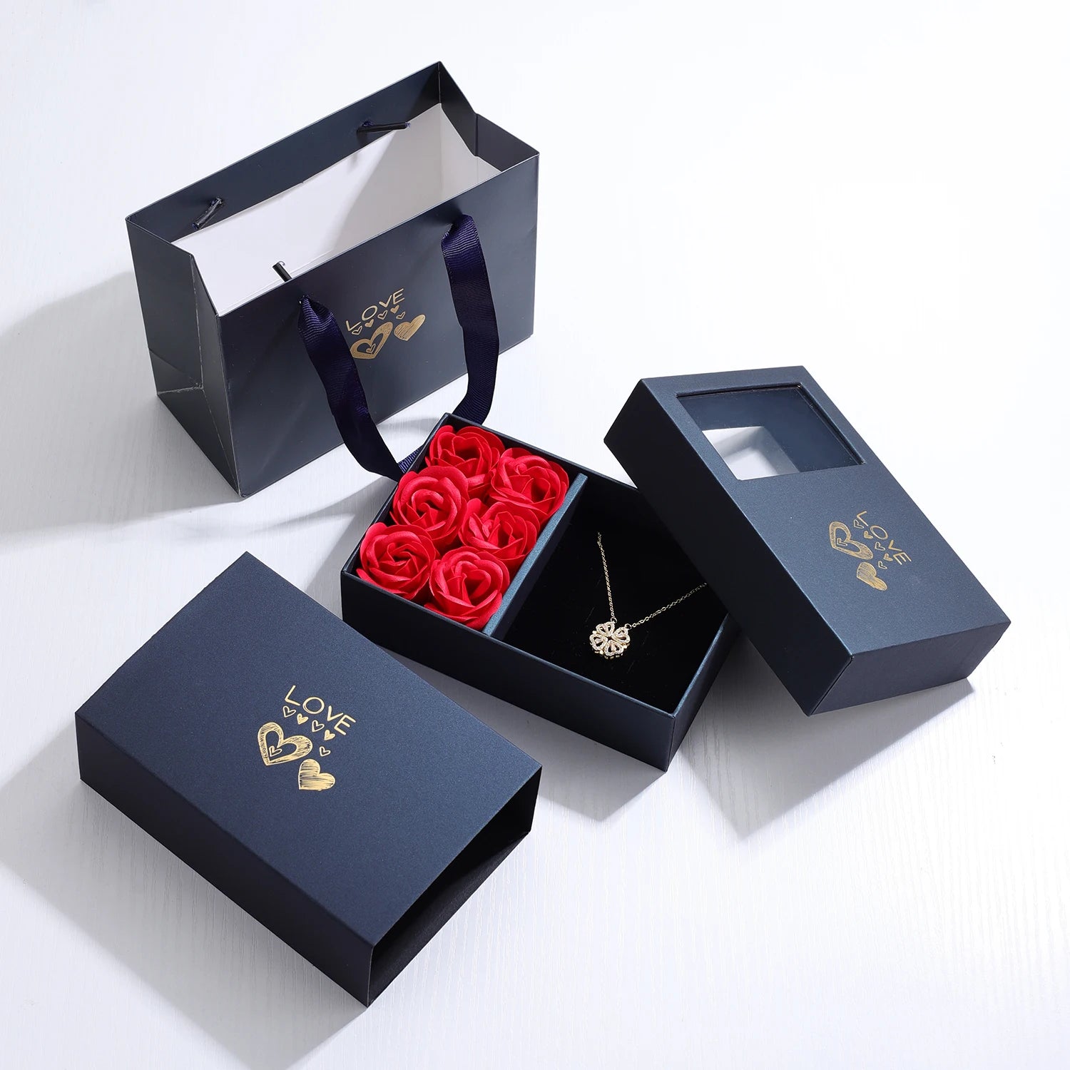 "Four-Leaf Clover Heart Necklace with Rose Gift Box"