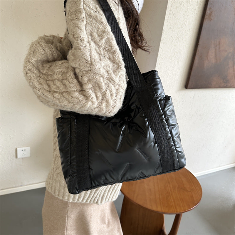 Women's Winter Casual Shoulder Bag – Cozy & Stylish Everyday Bag.